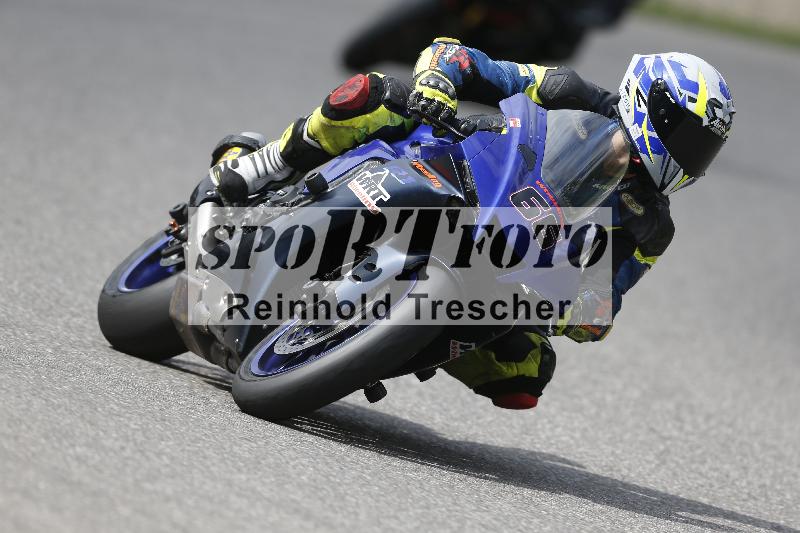 /37 28.07.2025 Dunlop Ride und Test Day ADR/Einsteiger gruen/66